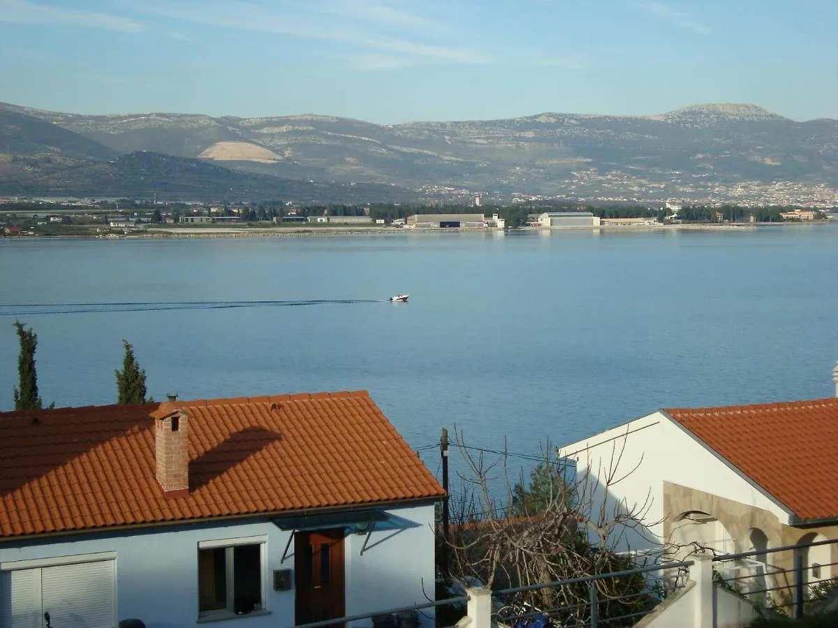 Apartmani Daria & Jure Trogir 0*,  Croatia