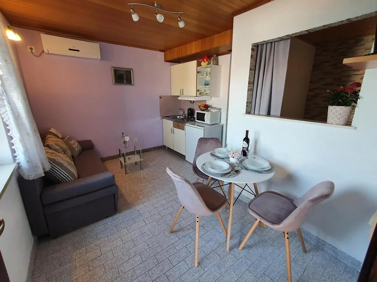 Apartmani Daria & Jure Trogir